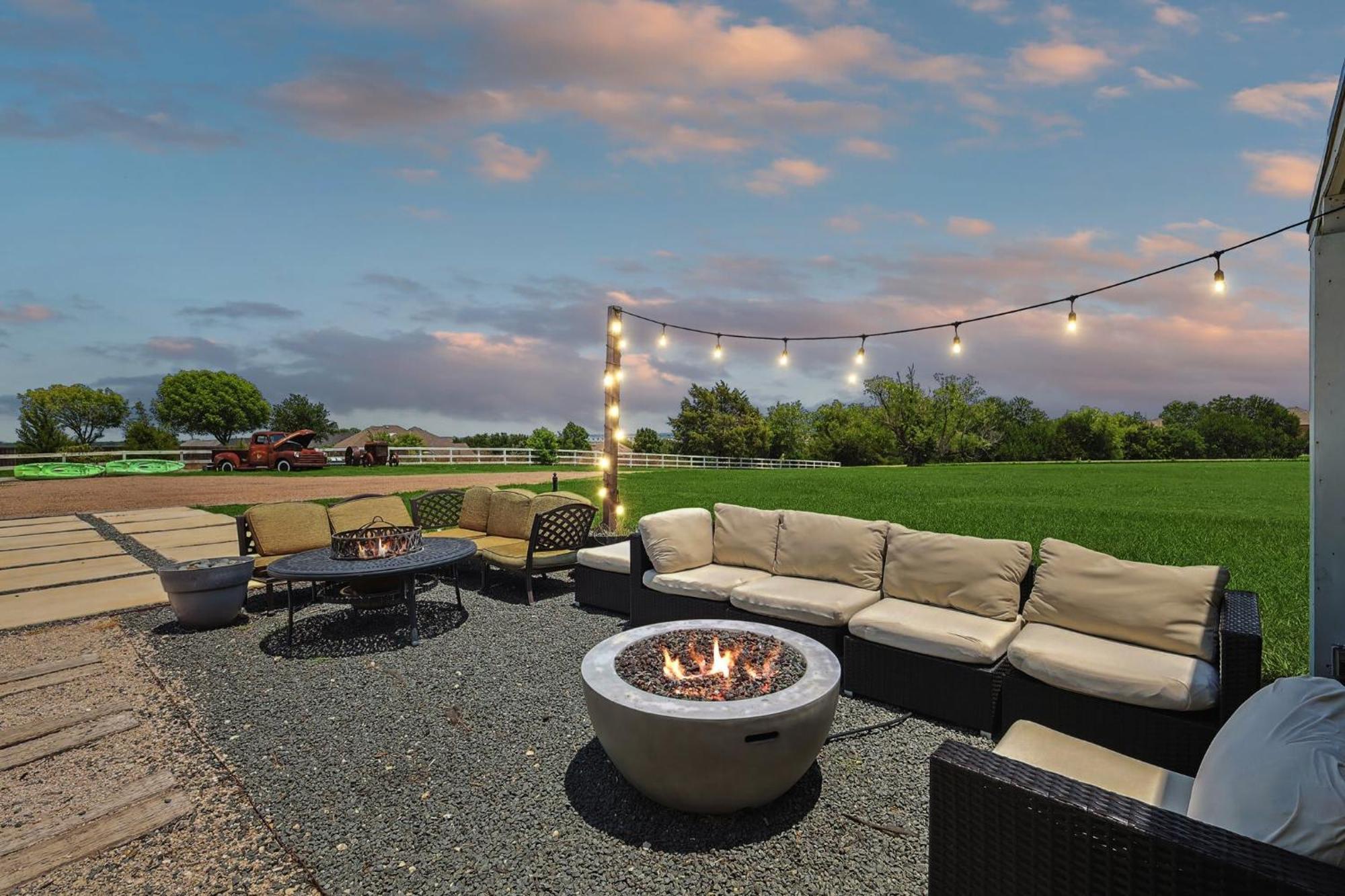 Scenic Rustic Farmhouse - Patio Gameroom Firepit Garland Esterno foto